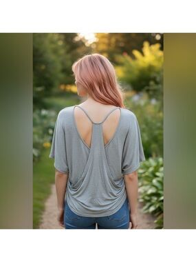 NWOT Small POL Gray Women's Top with Back Cut Outs